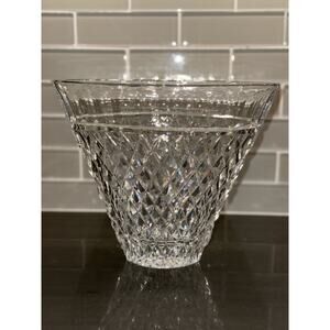 BOMBAY 24% Lead Crystal Oval Centerpiece Vase